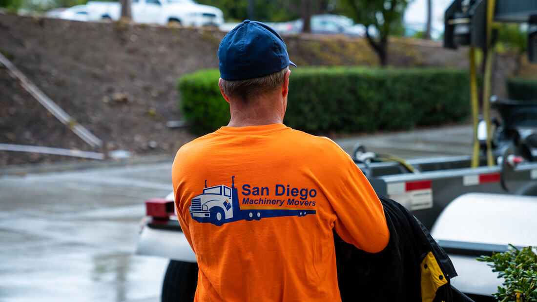 San Diego Heavy Equipment Movers